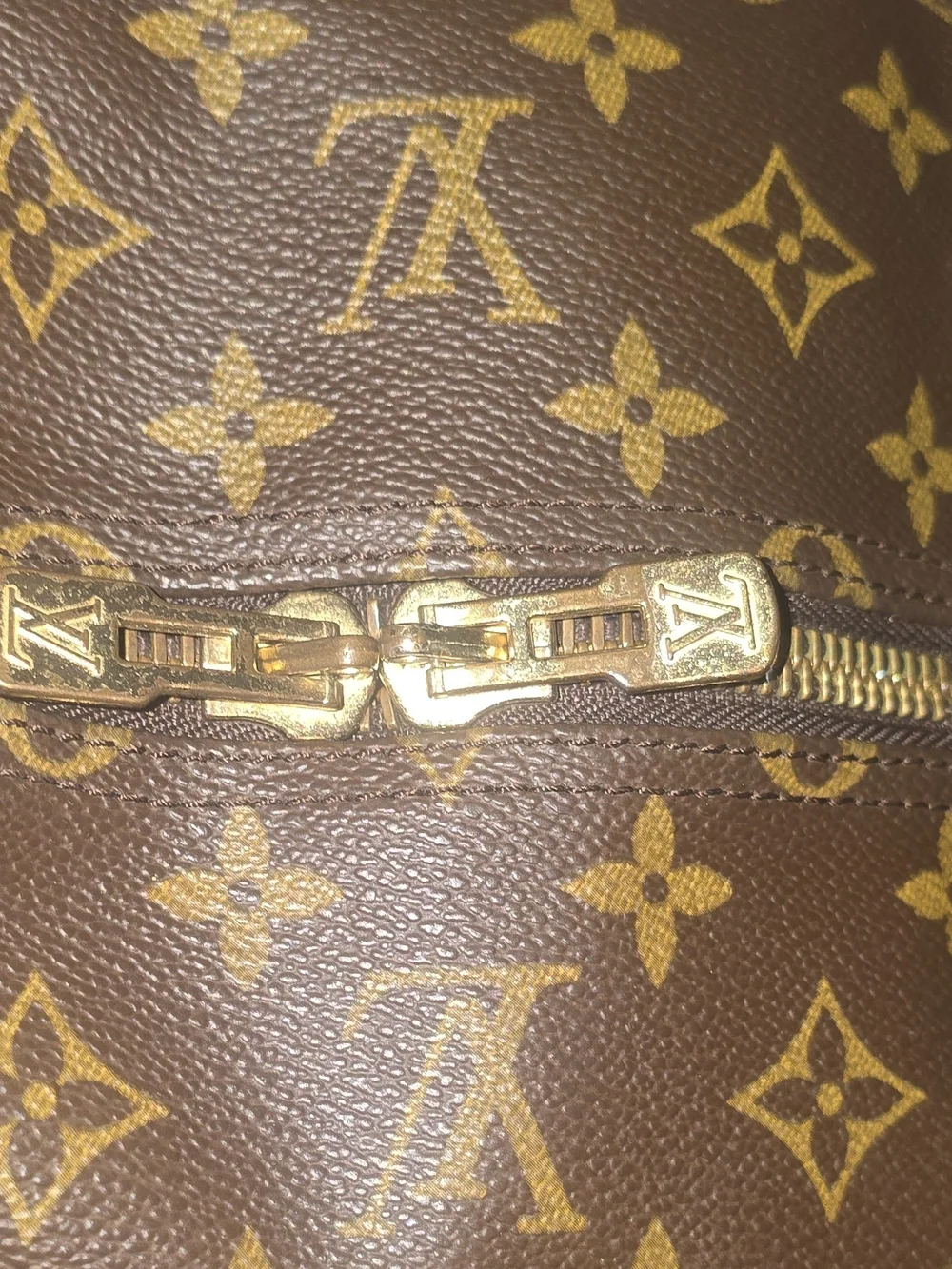 Authentic Louis Vuitton Keepall Bandoulière 60 Monogram Duffel Travel Bag Strap